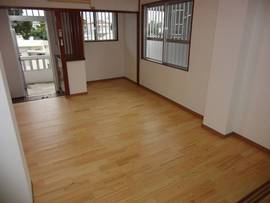 与那覇アパート２F南(３月２日空き予定）の画像